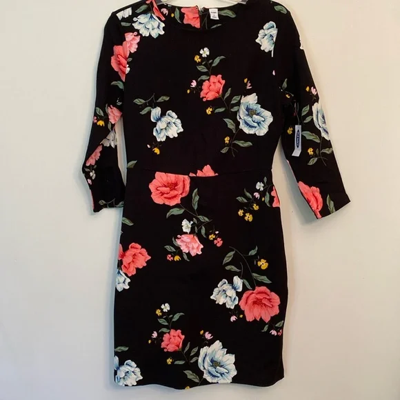old navy black floral dress Notations Woman